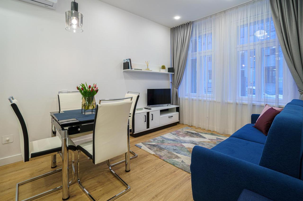 Moder Chic Apartment In Center-Prime Rentals Kaunas Extérieur photo
