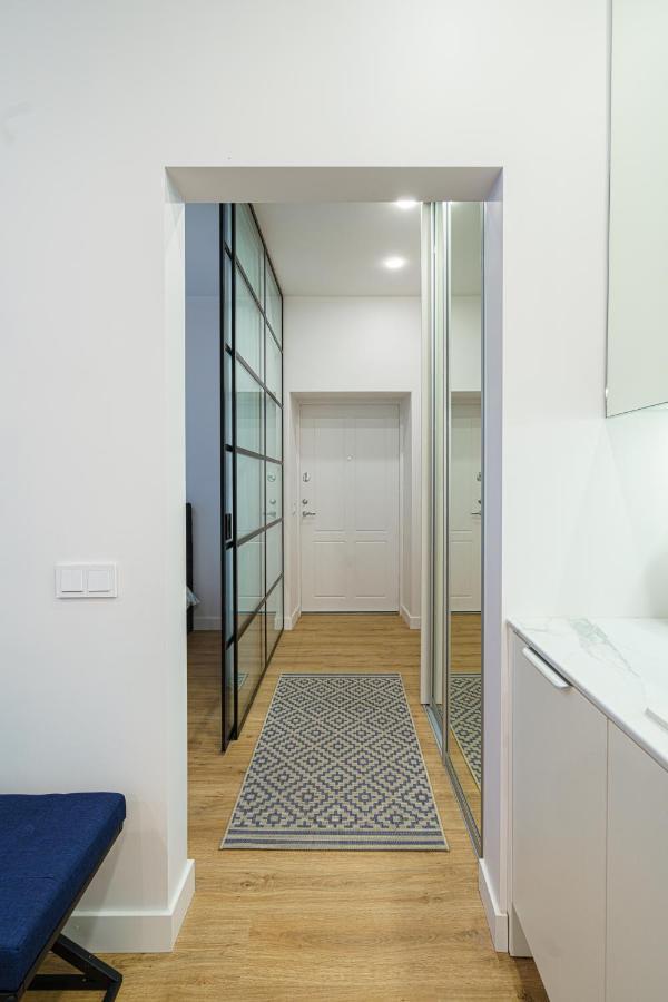 Moder Chic Apartment In Center-Prime Rentals Kaunas Extérieur photo